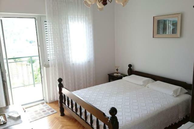 Apartments Racetin Marina Room photo